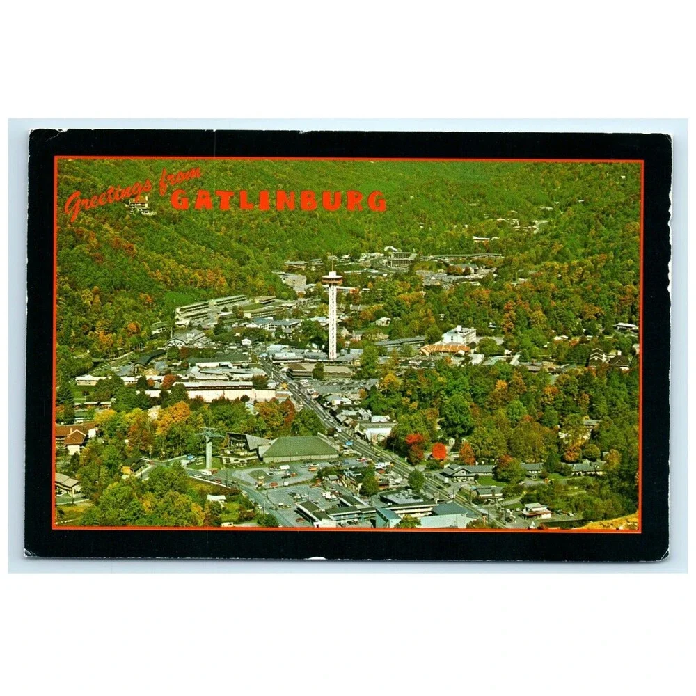 VTG Tennessee Postcard Greeting From Gatlinburg Americana Road Trip‎ Post Card